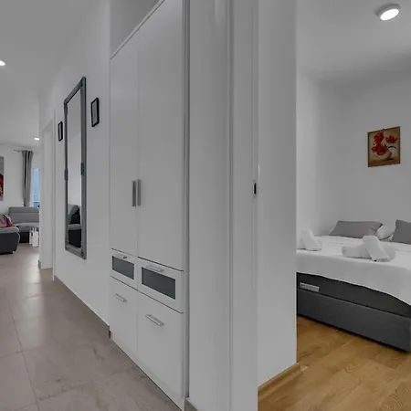 Mery ماكارسكا